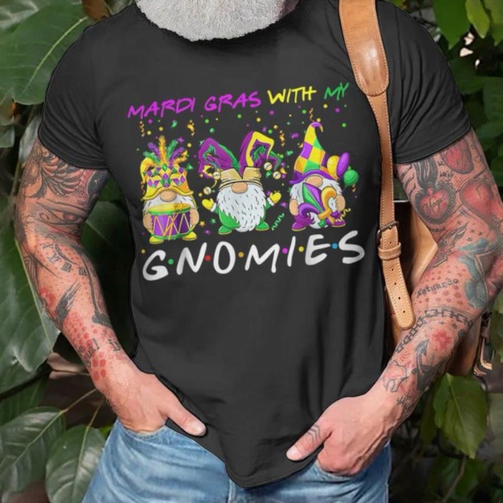 Mardi Gras With My Gnomies" graphic t-shirt size 2xl